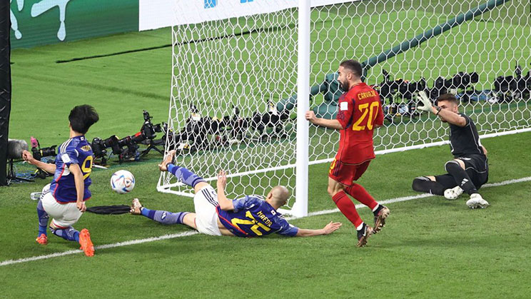 jepang-vs-spanyol-gol-kontroversial